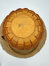 Load image into Gallery viewer, Longaberger Basket
