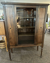 Load image into Gallery viewer, China Cabinet
