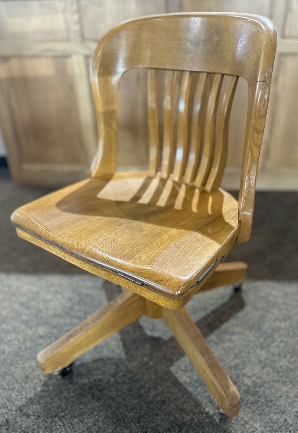 desk chair