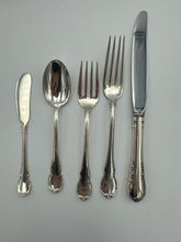 Load image into Gallery viewer, Lunt Silverware
