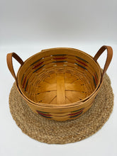 Load image into Gallery viewer, Longaberger Basket
